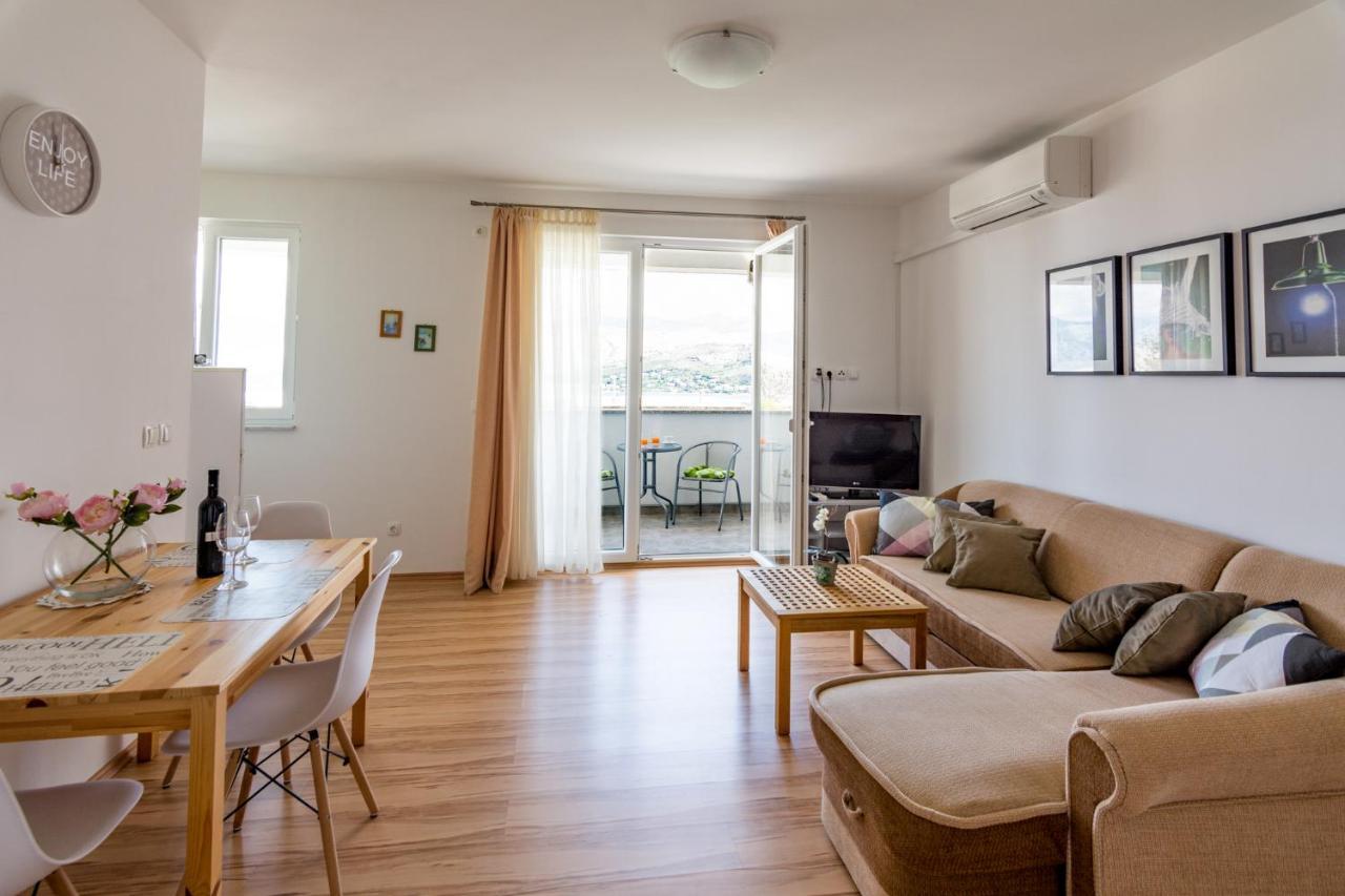 Apartments Veronika พาก ภายนอก รูปภาพ