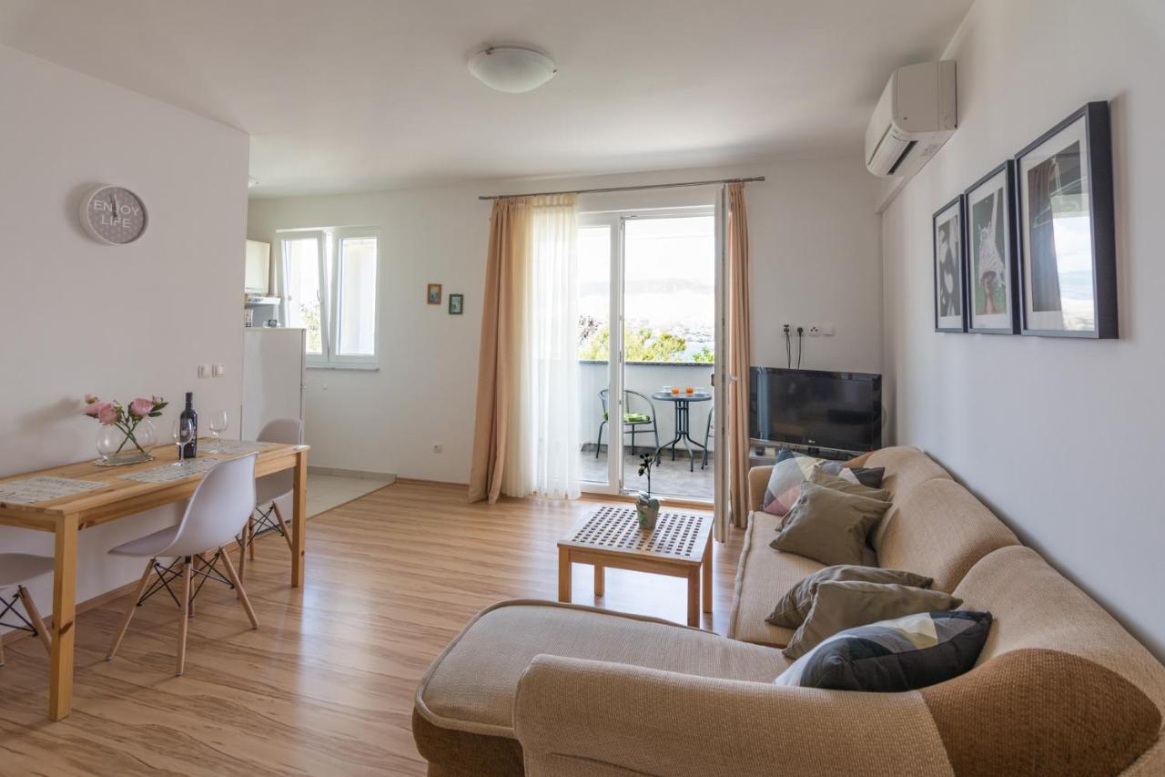 Apartments Veronika พาก ภายนอก รูปภาพ