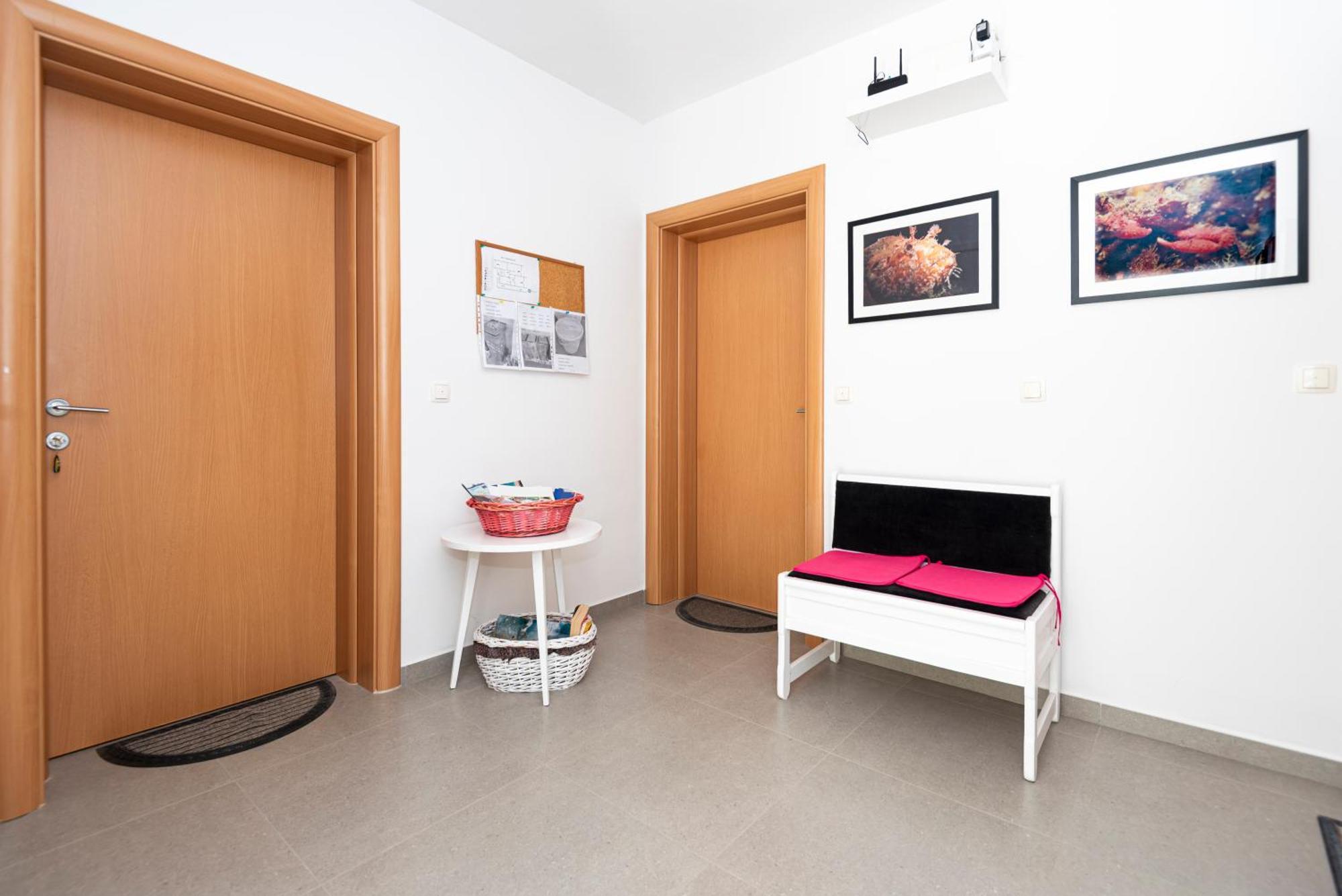 Apartments Veronika พาก ภายนอก รูปภาพ