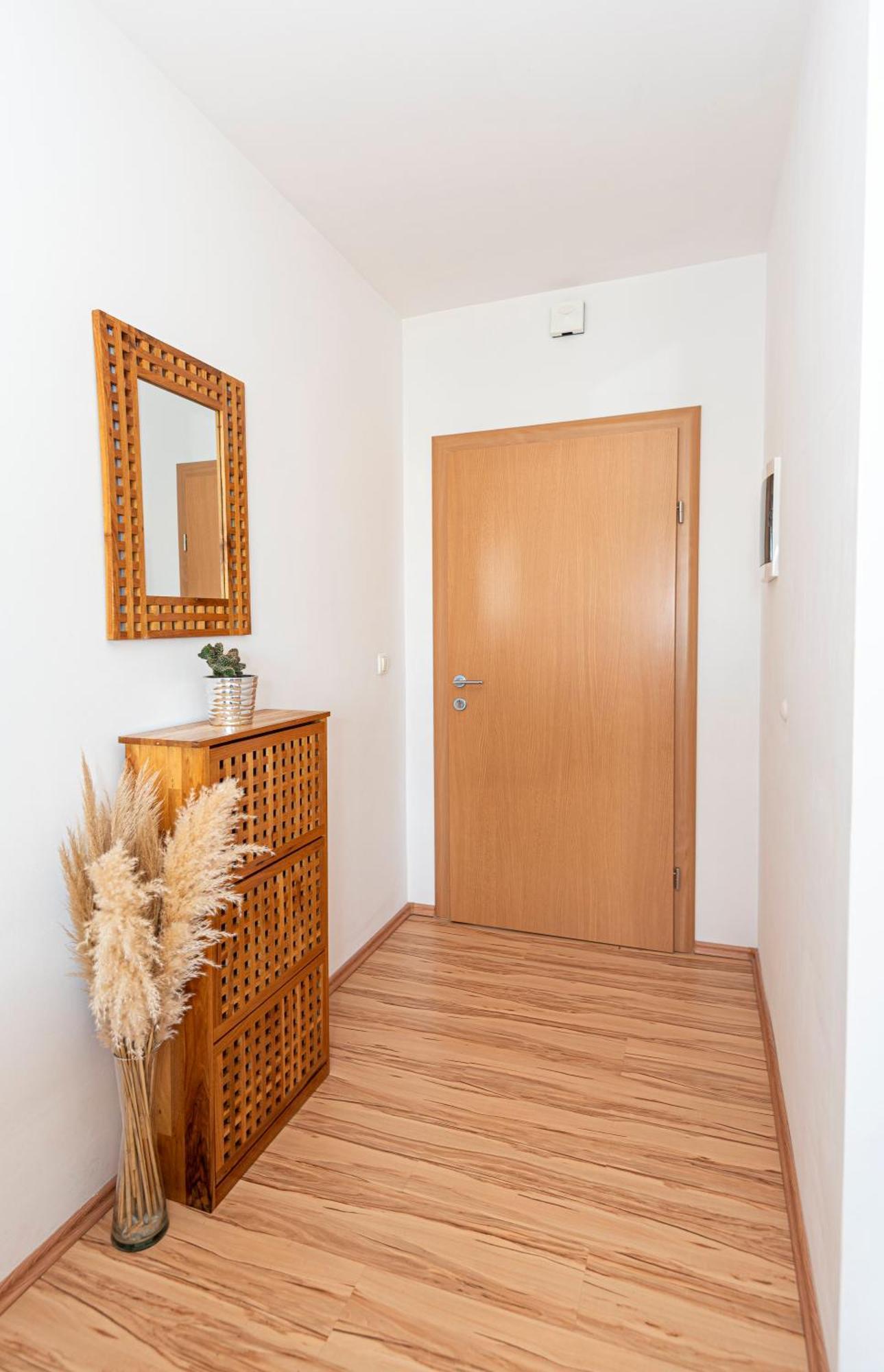 Apartments Veronika พาก ภายนอก รูปภาพ