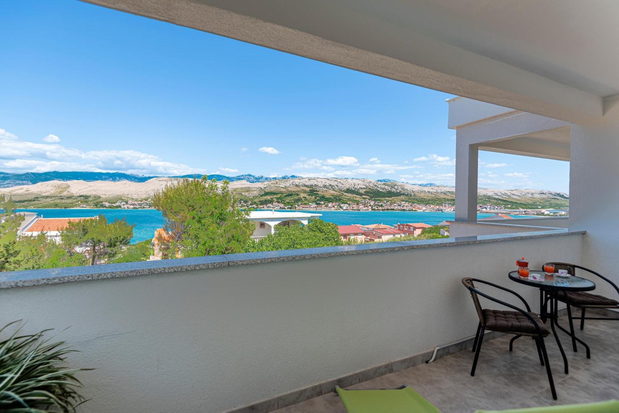 Apartments Veronika พาก ภายนอก รูปภาพ