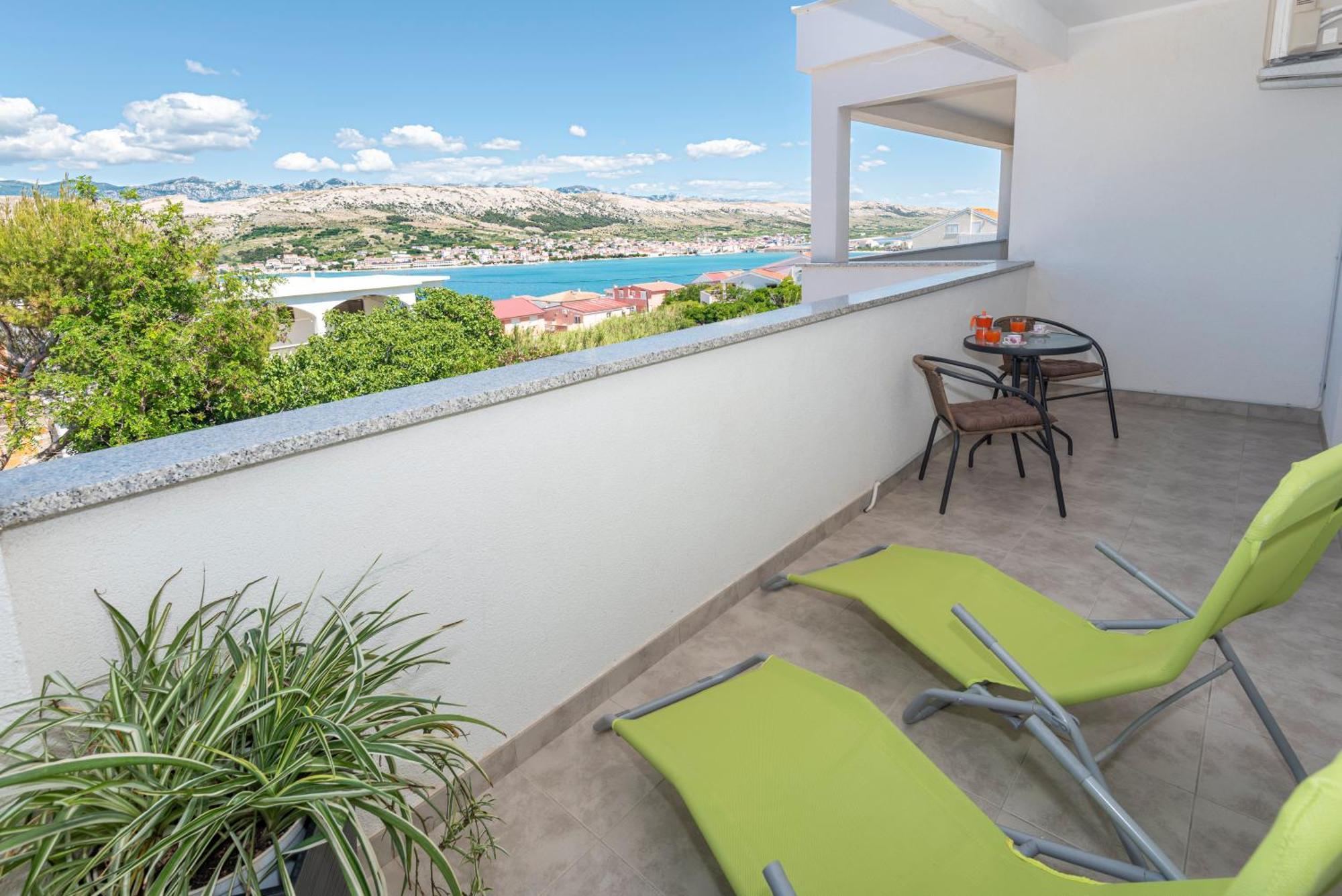 Apartments Veronika พาก ภายนอก รูปภาพ