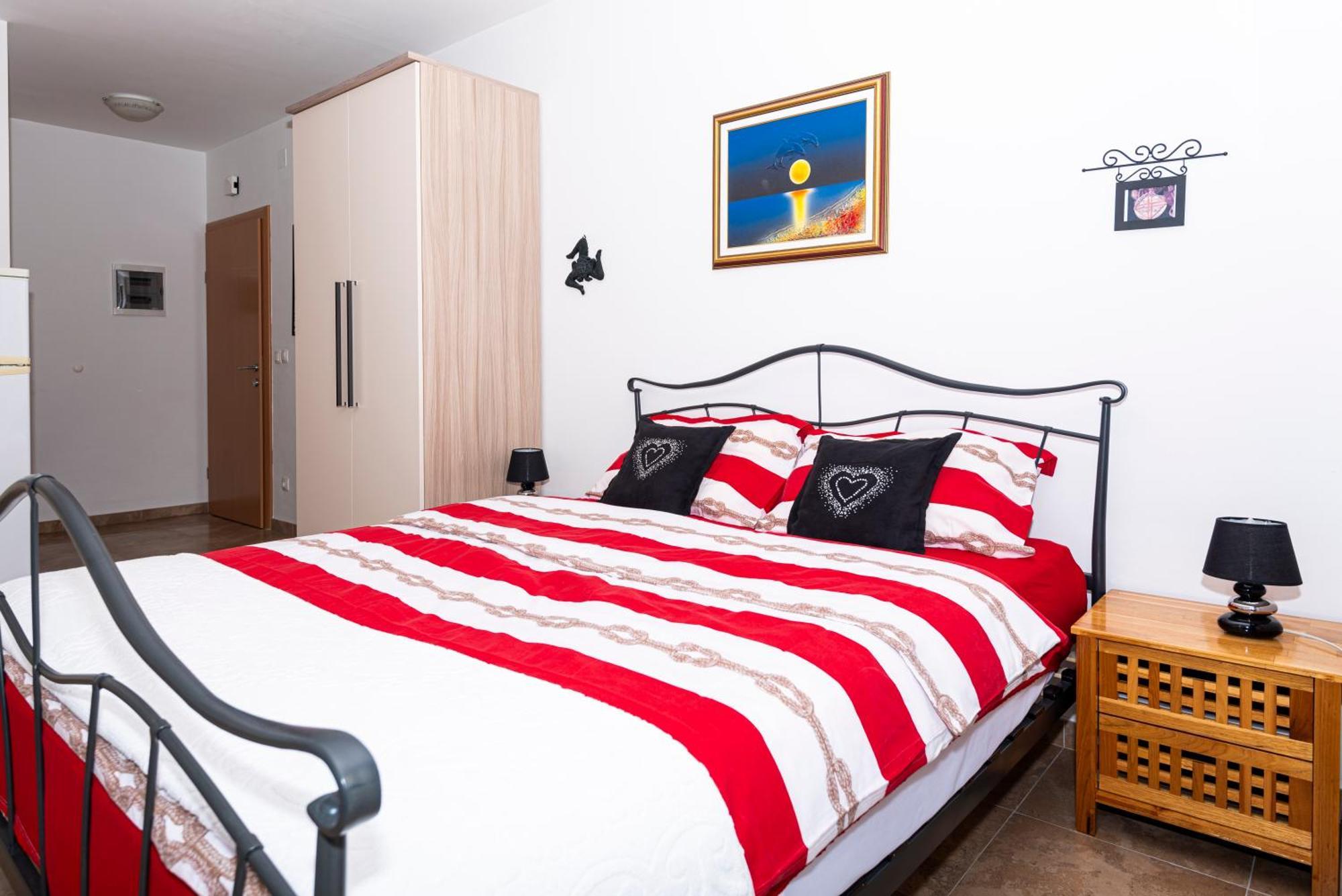 Apartments Veronika พาก ภายนอก รูปภาพ
