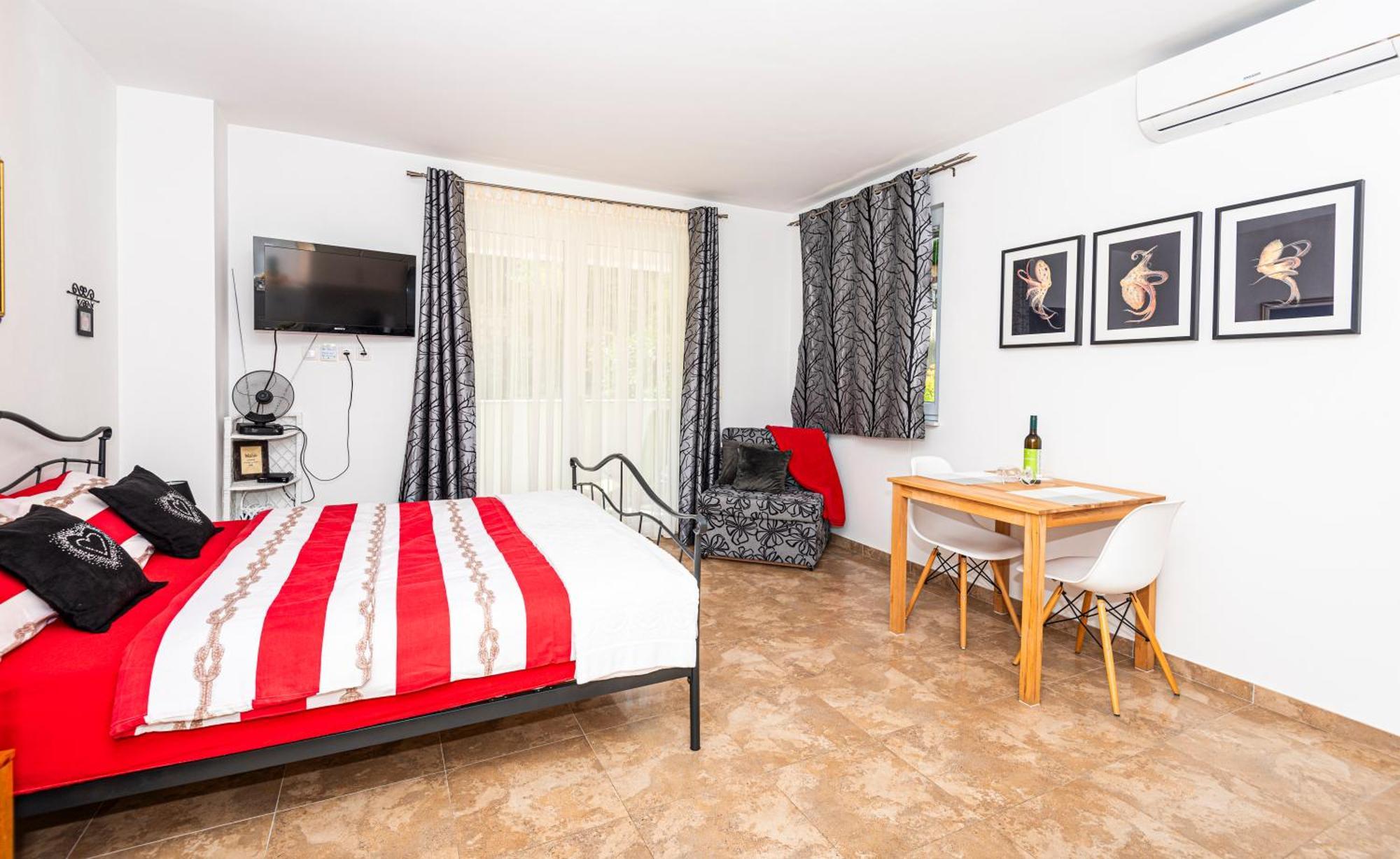Apartments Veronika พาก ภายนอก รูปภาพ